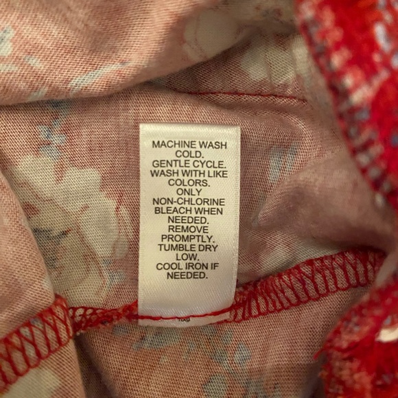 Lucky Brand Surplice Short Sleeve Top - Picture 9 of 9